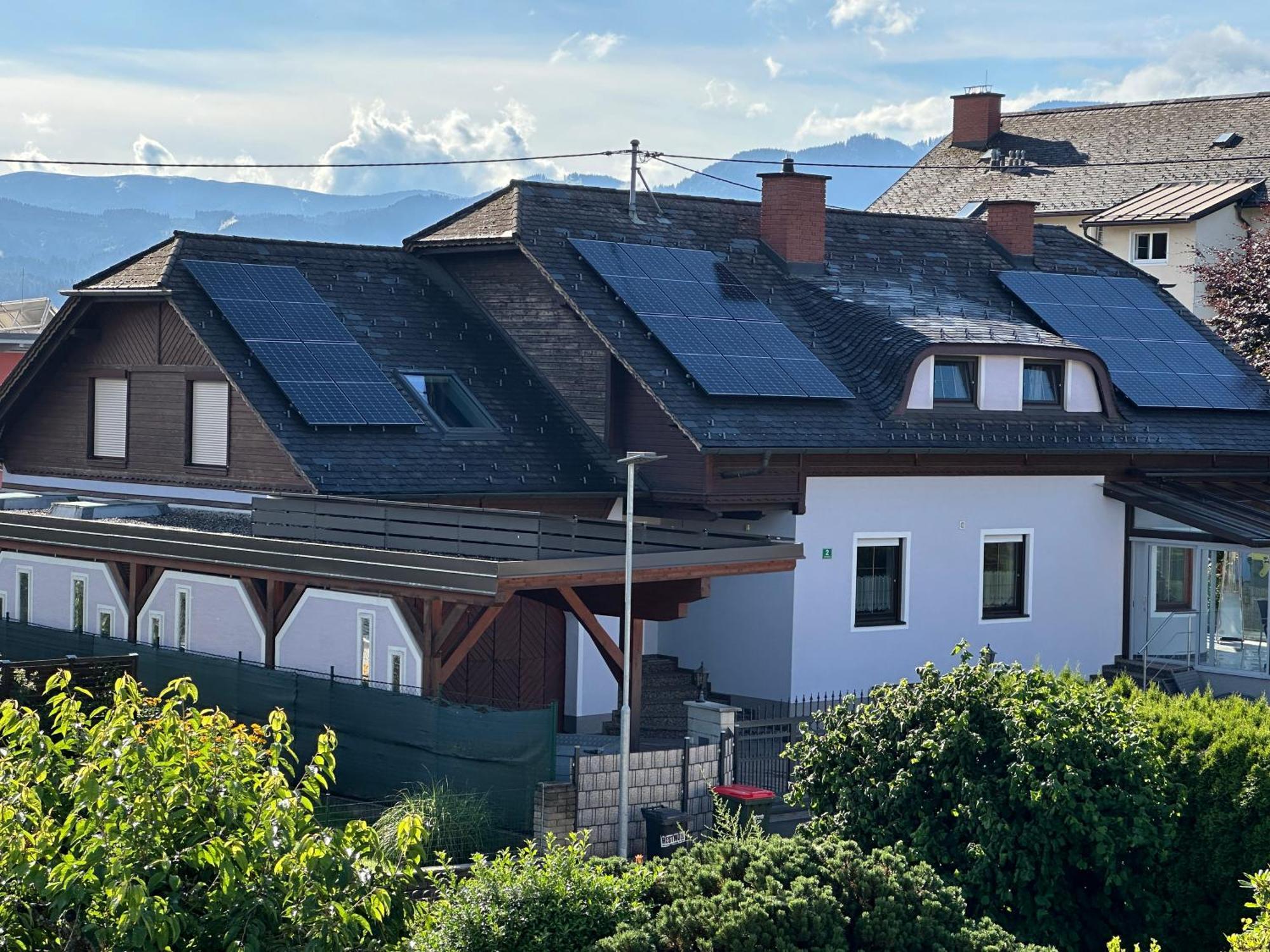 Villa Racing - Privatzimmer In Spielberg Spielberg Bei Knittelfeld Exterior photo